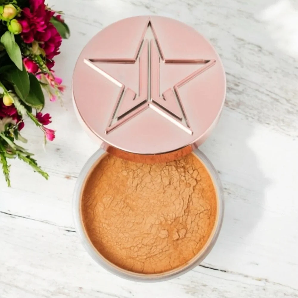 🪷 NIB Jeffree Star Caramel Magic Star Setting Powder